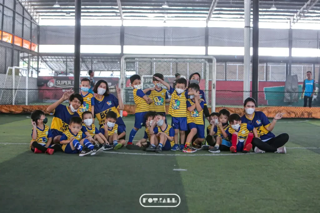 Pakaian Olahraga Anak