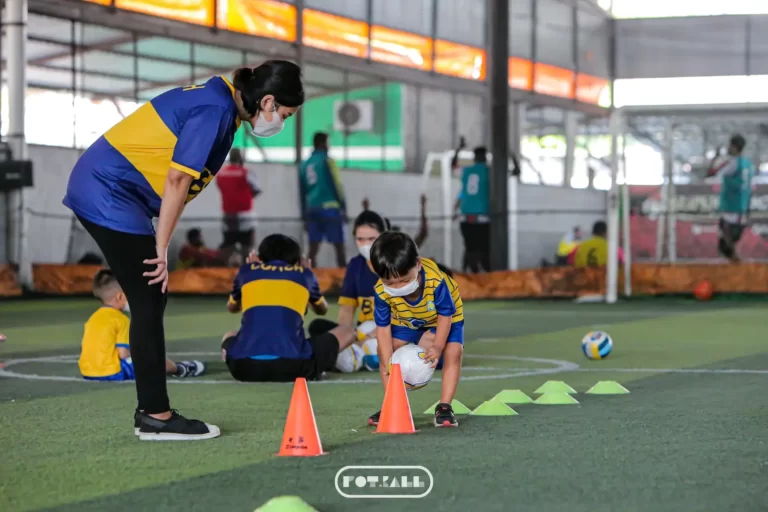 Tumbuh Kembang Anak: Panduan Lengkap untuk Orangtua